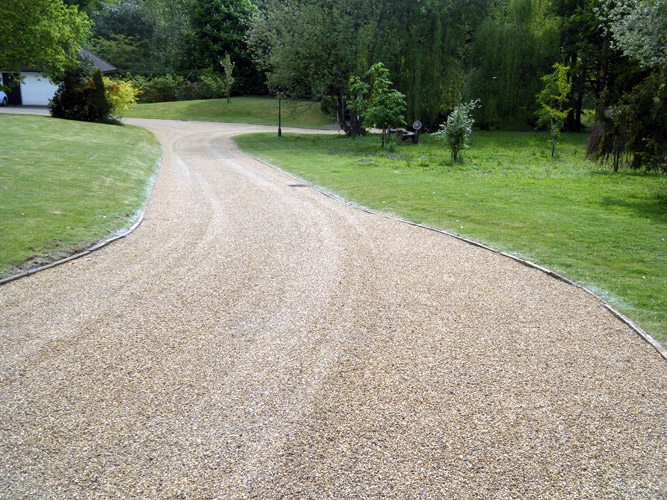 Chip and Tar Driveway